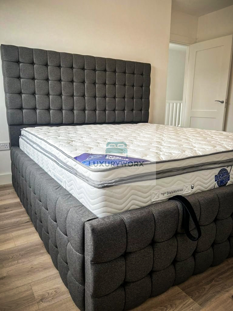 Sebastian Cube Bed